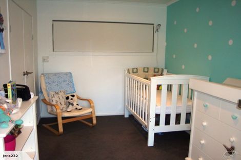 Photo of property in 7 Lake Road, Northcote, Auckland, 0627