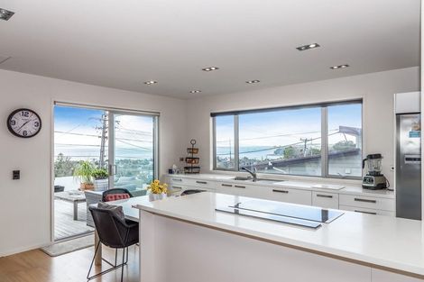 Photo of property in 515 Whangaparaoa Road, Stanmore Bay, Whangaparaoa, 0932