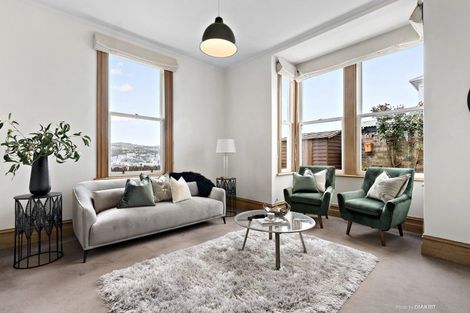 Photo of property in 51 Scarborough Terrace, Mount Victoria, Wellington, 6011