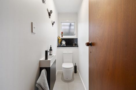 Photo of property in 28 Moerangi Street, West End, Palmerston North, 4410