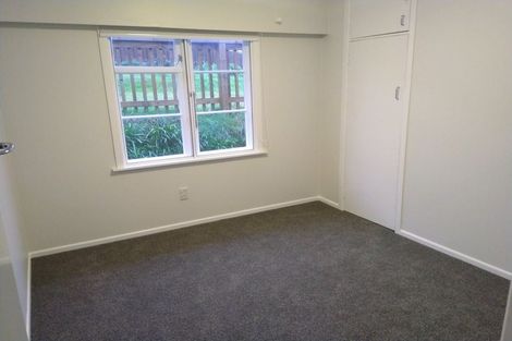 Photo of property in 103 Kenmore Street, Newlands, Wellington, 6037