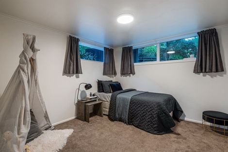 Photo of property in 7 Madison Place, Forrest Hill, Auckland, 0620