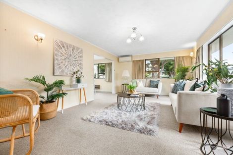 Photo of property in 19a Totara Crescent, Woburn, Lower Hutt, 5010