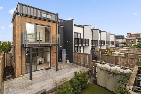 Photo of property in 180 Hobsonville Point Road, Hobsonville, Auckland, 0616