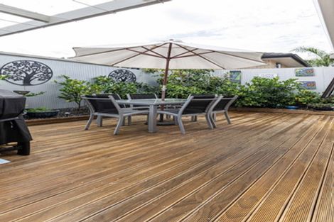 Photo of property in 204a Ngatai Road, Otumoetai, Tauranga, 3110