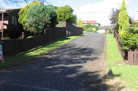 Photo of property in 1/35 Derrimore Heights, Clover Park, Auckland, 2019