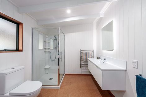 Photo of property in 21 Kowhai Drive, Wanaka, 9305