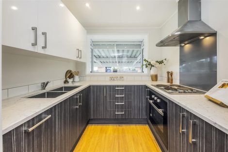 Photo of property in 62 Calthorp Close, Favona, Auckland, 2024