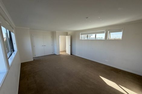 Photo of property in 94 Hobsonville Point Road, Hobsonville, Auckland, 0616