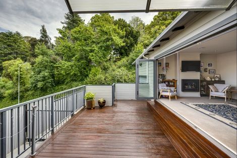 Photo of property in 49 Chaucer Road, Hospital Hill, Napier, 4110