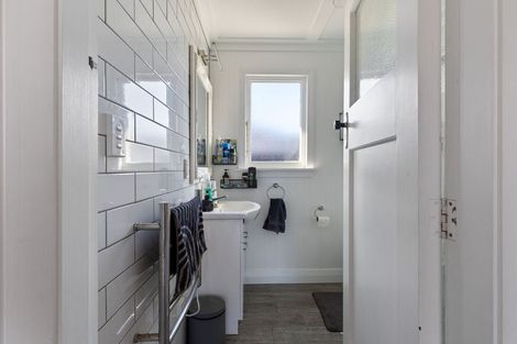 Photo of property in 467 Featherston Street, Palmerston North, 4414