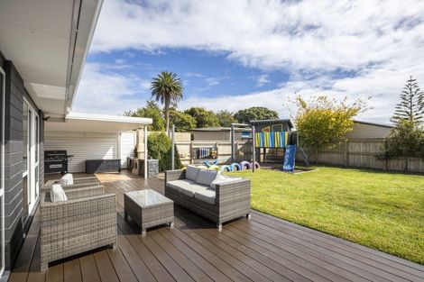 Photo of property in 3 Keene Drive, Bell Block, New Plymouth, 4312