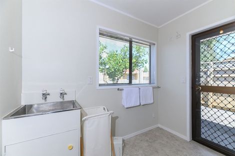 Photo of property in 1/96 Nile Road, Milford, Auckland, 0620