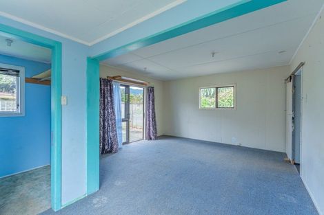 Photo of property in 107 Amohia Street, Paraparaumu, 5032