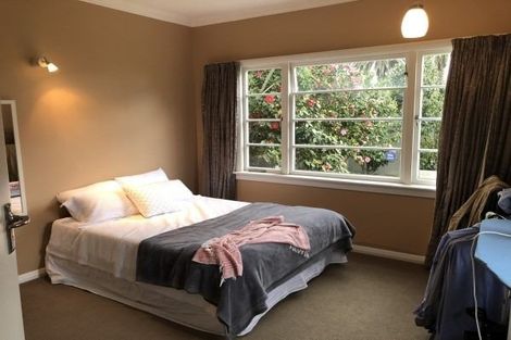 Photo of property in 299 Fitzherbert Avenue, West End, Palmerston North, 4410