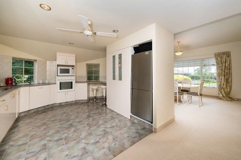 Photo of property in 26 Tauroa Road, Havelock North, 4130