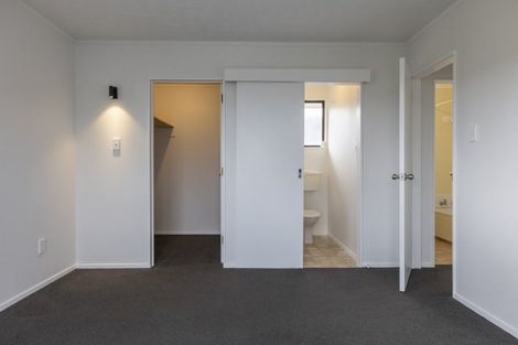 Photo of property in 2 Gladstone Grove, Richmond Heights, Taupo, 3330