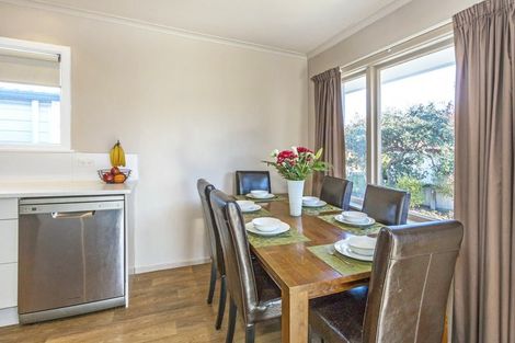 Photo of property in 69 Dunedin Street, Redwood, Christchurch, 8051