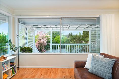 Photo of property in 99a/3 View Road, Sunnyvale, Auckland, 0612