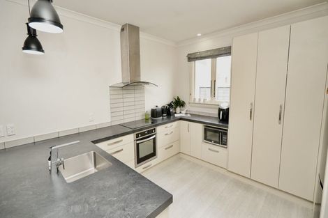Photo of property in 52 Matipo Street, Takaro, Palmerston North, 4410