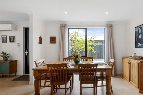 Photo of property in 31a Gamblins Road, Saint Martins, Christchurch, 8022