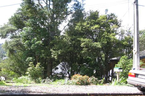 Photo of property in 4a Opou Road, Titirangi, Auckland, 0604