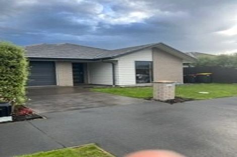 Photo of property in 33 Limbrick Crescent, Wigram, Christchurch, 8042