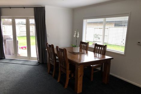 Photo of property in 23 Hawkridge Rise, Huntington, Hamilton, 3210