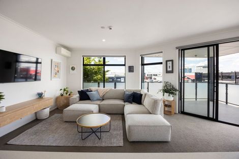 Photo of property in 7/13 Vialou Street, Hamilton Central, Hamilton, 3204