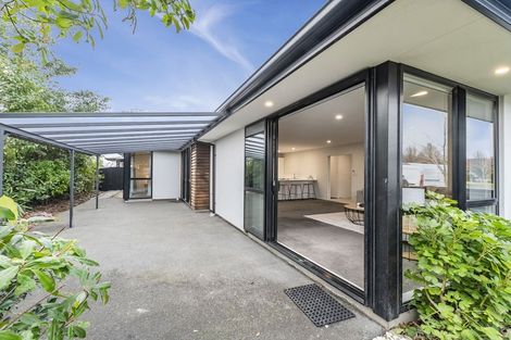 Photo of property in 2 Ader Close, Halswell, Christchurch, 8025