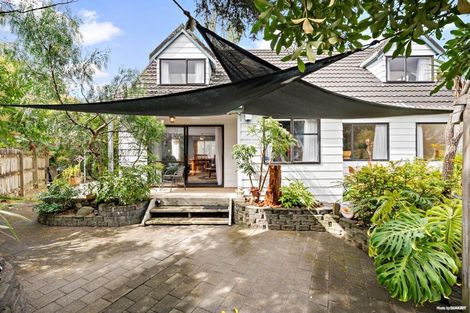 Photo of property in 19-23 Cross Street, Drury, 2113