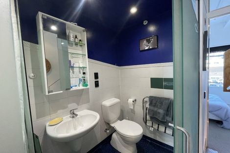Photo of property in Qba Apartments, 2n/51 Webb Street, Mount Cook, Wellington, 6011