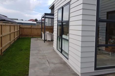 Photo of property in 30 Tyler Davies Drive, Red Beach, 0932