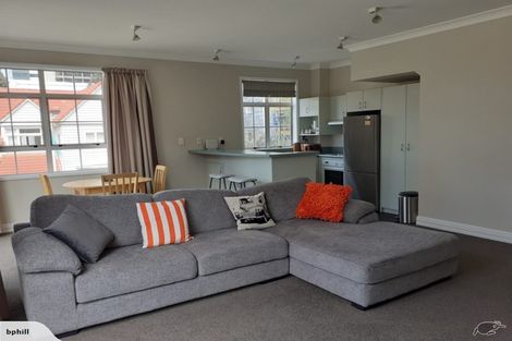 Photo of property in 32 Pipitea Street, Thorndon, Wellington, 6011