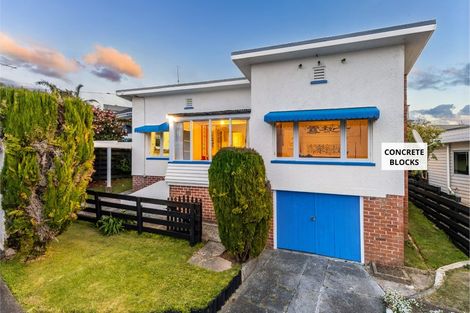 Photo of property in 2/48 Churchill Road, Murrays Bay, Auckland, 0630