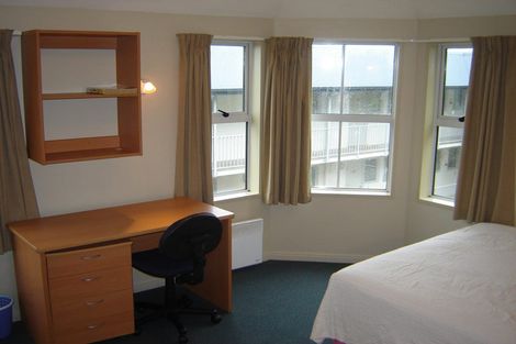 Photo of property in 33 Queen Street, Brighton, Dunedin, 9035