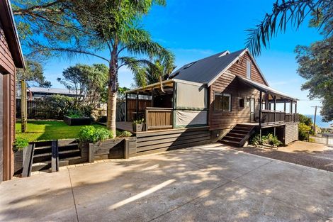 Photo of property in 78 Waitea Road, Muriwai, Waimauku, 0881