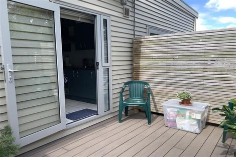 Photo of property in 231u8 Marine Parade, Seatoun, Wellington, 6022