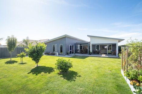 Photo of property in 8 Mckay Close, Frimley, Hastings, 4120