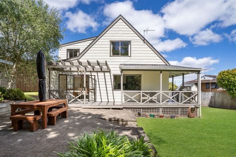 Photo of property in 16 Janome Place, Bucklands Beach, Auckland, 2014