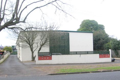 Photo of property in 10/14 Hardley Street, Whitiora, Hamilton, 3200