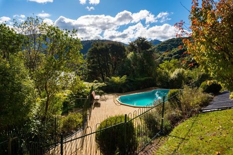 Photo of property in 259 Queen Charlotte Drive, Havelock, 7281