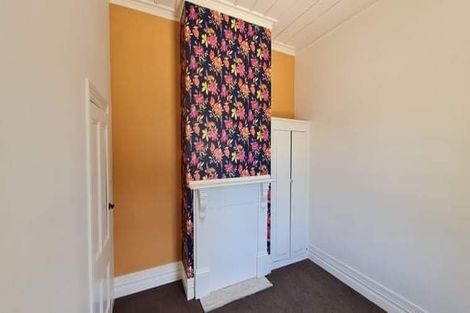 Photo of property in 74 Union Street, Hawera, 4610