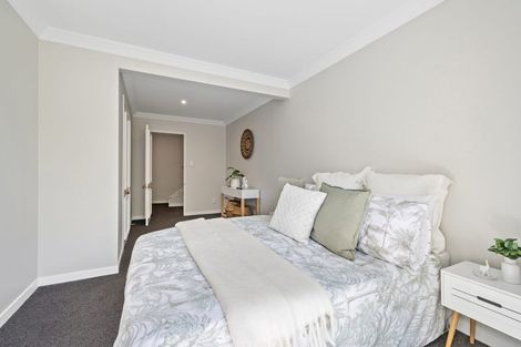 Photo of property in 25u7 Thane Road, Roseneath, Wellington, 6011