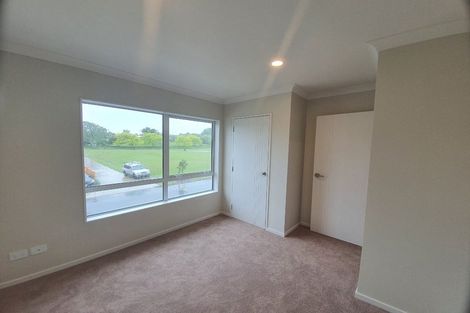 Photo of property in 14 Francesco Drive, Karaka, Papakura, 2113
