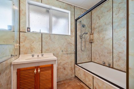 Photo of property in 31 Kowhai Street, Tokomaru, Palmerston North, 4474