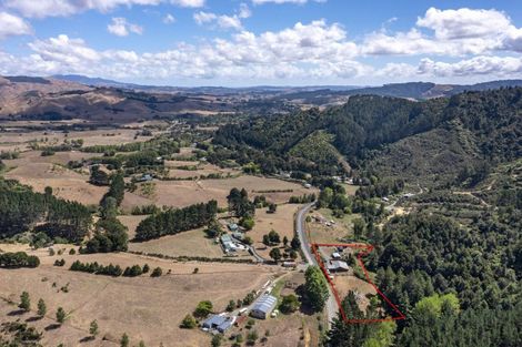 Photo of property in 944 Old Mountain Road, Waitetuna, Raglan, 3295
