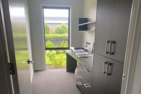 Photo of property in 123 Saint Kilda Road, Cambridge, 3434