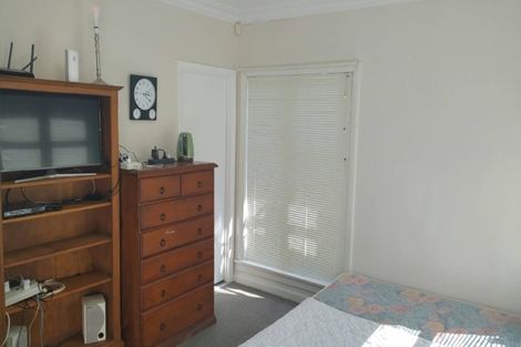 Photo of property in 12-14 Clevedon Road, Papakura, 2110