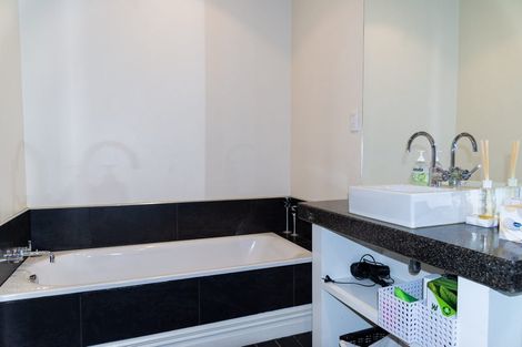 Photo of property in 6/49 Bond Street, Dunedin Central, Dunedin, 9016